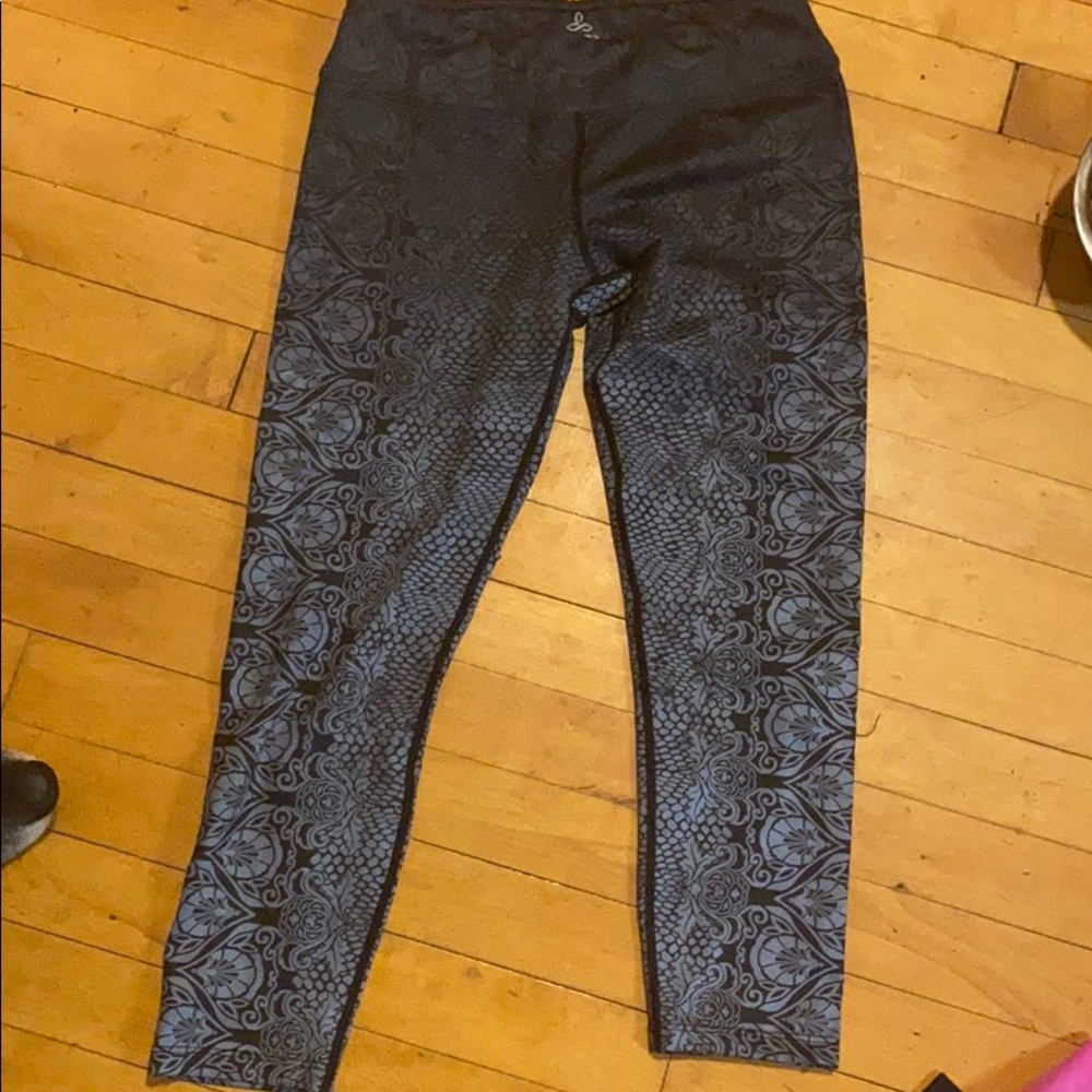 Prana yoga crops